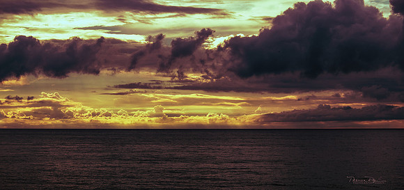 SunsetGenevaOnTheLake3