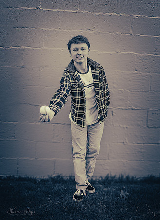 BLKnWHITE@0.33x